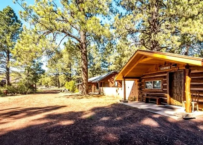 Holiday home Cozy Historic Log With Fire Pit And Private Backyard On The Edge Of The Kaibab National Forest In Parks, Arizona